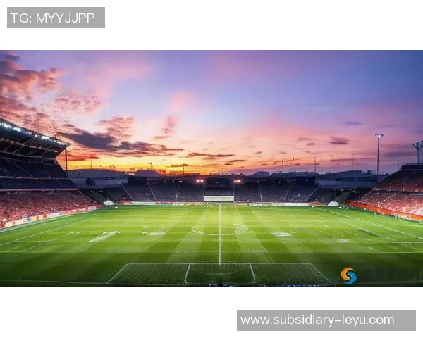 恩佐希福足球大师教你如何在绿茵场上实现梦想与荣耀的完美结合